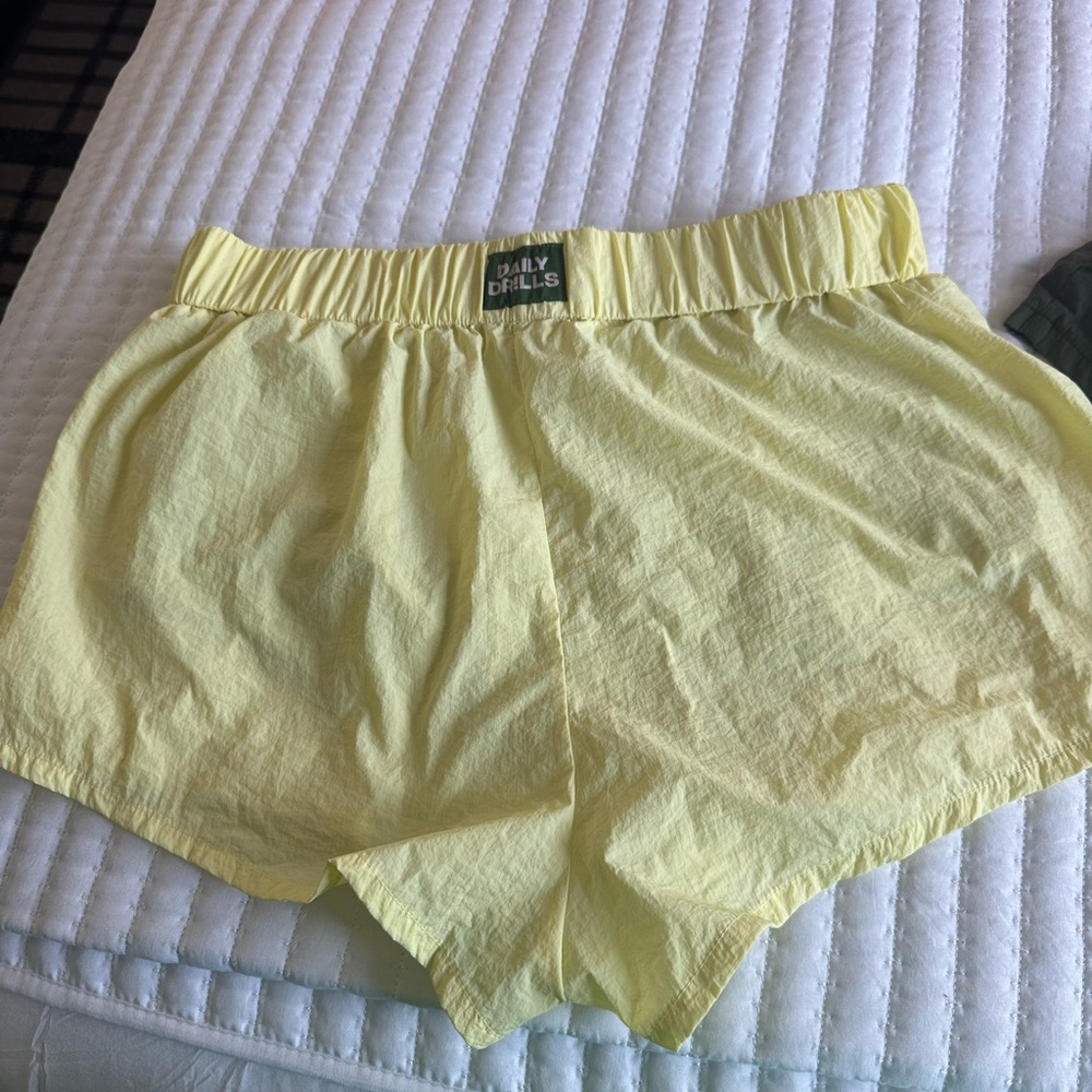 daily drills nylon shorts